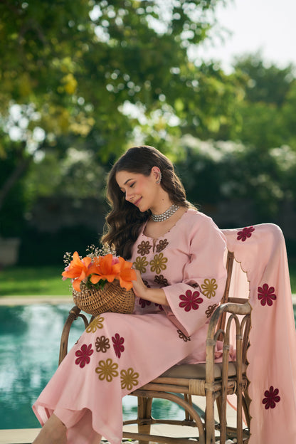 Chhabili Pink Chanderi Silk Embroidered Suit Set with Dupatta