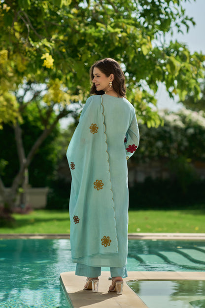 Chhabili Pink Chanderi Silk Embroidered Suit Set with Dupatta