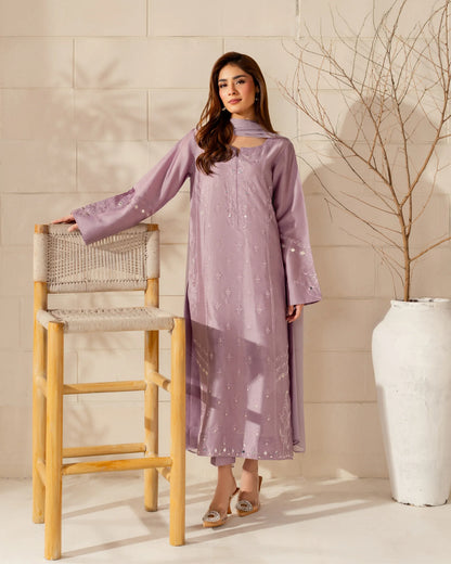 JINISHA – Lavender Embroidered French Crepe Silk Suit Set with Dupatta
