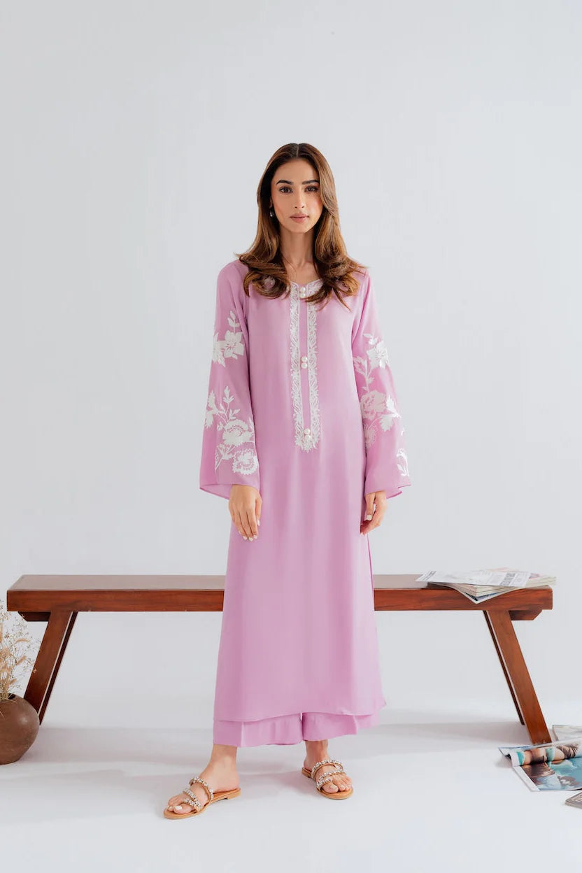 Ginni Pink Chanderi Silk Embroidered Straight Kurta Pant Set