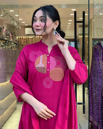 Women’s Embroidered Roman Fabric Kurta Pant Set with Chanderi Silk Dupatta