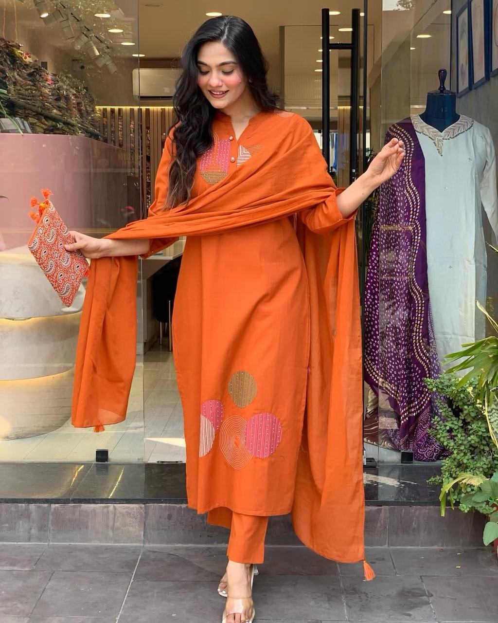 Women’s Embroidered Roman Fabric Kurta Pant Set with Chanderi Silk Dupatta