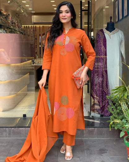 Women’s Embroidered Roman Fabric Kurta Pant Set with Chanderi Silk Dupatta