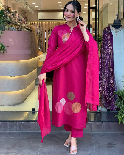 Women’s Embroidered Roman Fabric Kurta Pant Set with Chanderi Silk Dupatta
