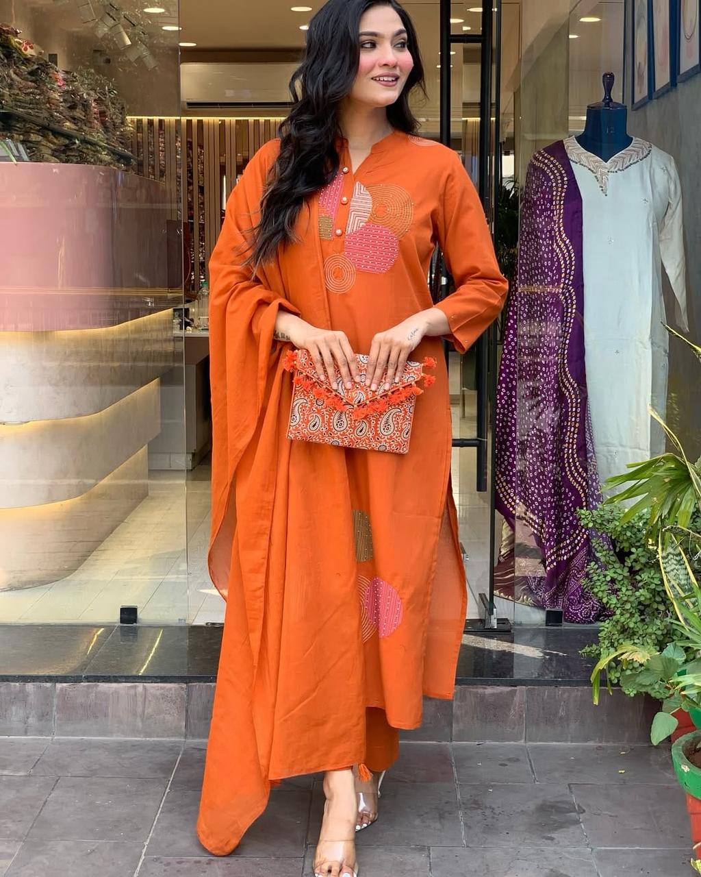 Women’s Embroidered Roman Fabric Kurta Pant Set with Chanderi Silk Dupatta